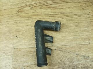 фланец (тройник) системы охлаждения Mercedes-Benz Vito W638 1998, 2.3 л., дизель, МКПП, микроавтобус, 6012002352