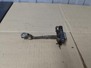 ограничитель открывания двери Renault Laguna 2 поколение 2002, 1.8 л., бензин, МКПП, хетчбэк 5 дв.