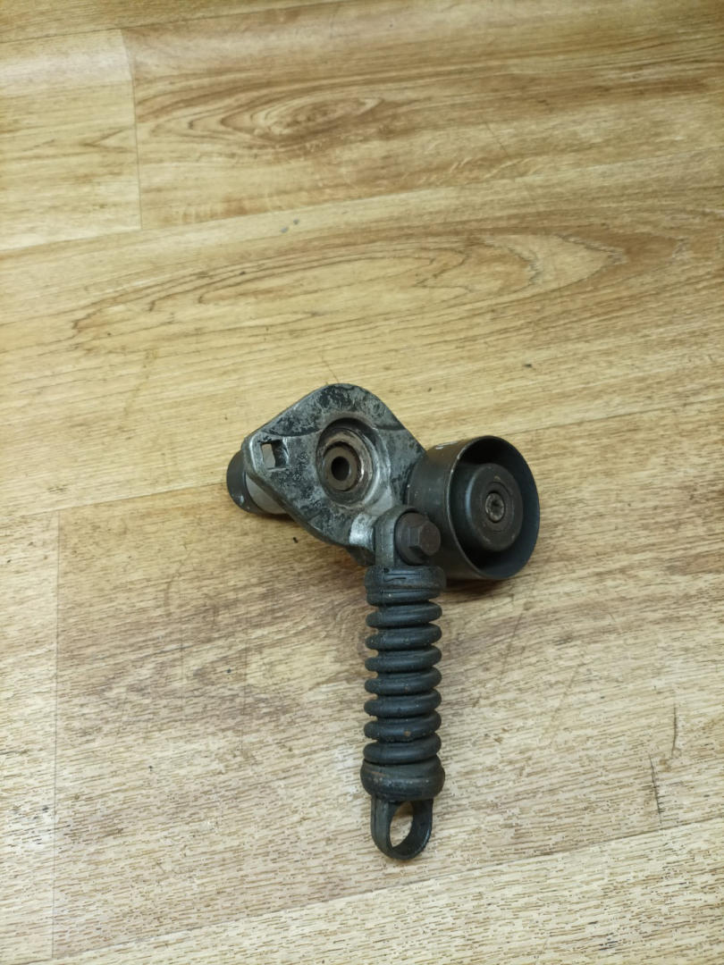 натяжитель Renault Laguna 2 поколение 2002, 3.0 л., L7X 731, бензин, АКПП, хетчбэк 5 дв. - фото №1