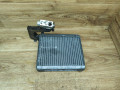 радиатор отопителя (печки) Land Rover Range Rover Evoque L538 2012, 2.2 л., 224DT, дизель, МКПП, внедорожник 5 дв. - фото №2