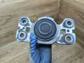 подушка крепления двигателя Land Rover Range Rover Evoque L538 2012, 2.2 л., 224DT, дизель, МКПП, внедорожник 5 дв. - фото №6