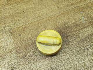 пробка маслозаливная Renault Logan 2 поколение [рестайлинг] 2019, 1.6 л., K7M 812, бензин, МКПП, седан