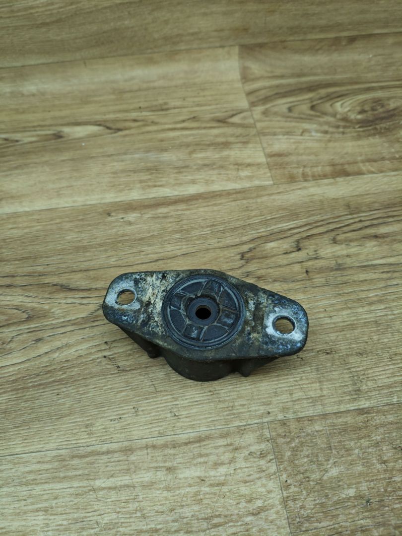 опора амортизатора верхняя (чашка) Lada Vesta 1 поколение 2017, 1.6 л., бензин, МКПП, седан - фото №1