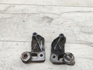 крепление стабилизатора / втулки стабилизатора Mercedes-Benz E-Класс W211/S211 [рестайлинг] 2006, 2.2 л., дизель, АКПП, универсал, A2113231126, A2113231226