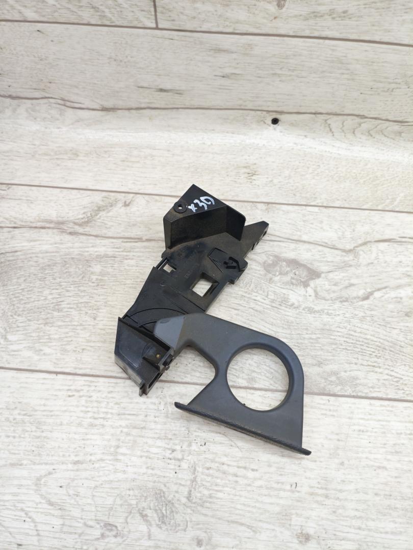 подстаканник Citroen C5 1 поколение 2001, 2.0 л., бензин, МКПП, универсал, 9634726577 - фото №1