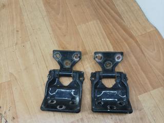 петля крышки багажника Mercedes-Benz Vito W638 1998, 2.3 л., дизель, МКПП, микроавтобус