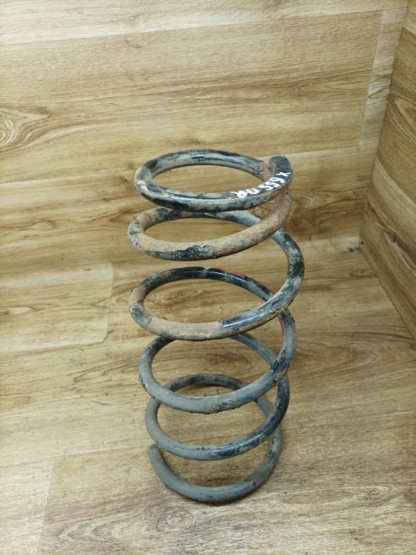 пружина передняя Lexus RX 1 поколение 2000, 3.0 л., 1MZ-FE, бензин, АКПП, внедорожник 5 дв., полный привод - фото №1