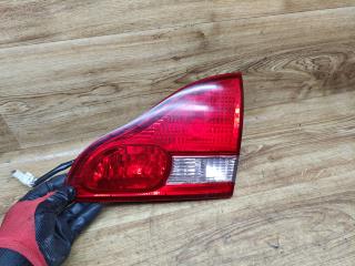 фонарь крышки багажника правый Toyota Avensis Verso 1 поколение 2003, 2.0 л., дизель, МКПП, минивэн