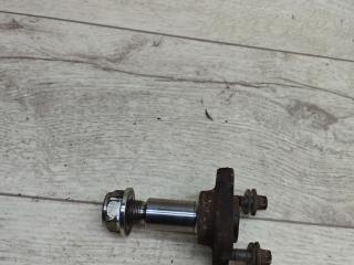 цапфа задняя Renault Logan 2 поколение [рестайлинг] 2017, 1.6 л., K7M 812, бензин, МКПП, седан