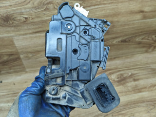 замок двери задней правой Volkswagen Polo 5 поколение 2011, 1.6 л., CFNA, бензин, МКПП, седан, 5K4839016F