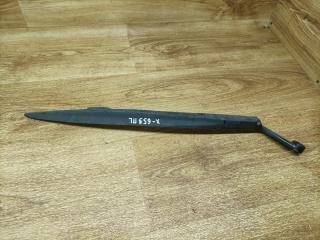 щеткодержатель (поводок стеклоочистителя, дворник) Lada Priora 1 поколение 2009, 1.6 л., бензин, МКПП, седан