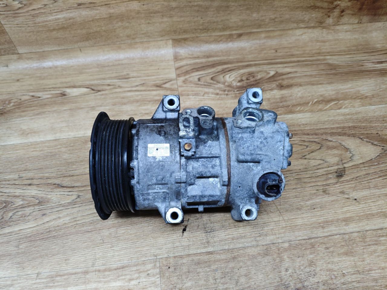 компрессор кондиционера Toyota Avensis 3 поколение (T270) 2010, 2.0 л., 1AD-FTV, дизель, МКПП, седан, 5SE12C, 447260-1258, GE - фото №1