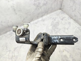 ролик двери сдвижной Volkswagen Multivan T5 (2003 - 2009), 2.5 л., AXE, дизель, МКПП, микроавтобус, полный привод, 7H0843335C