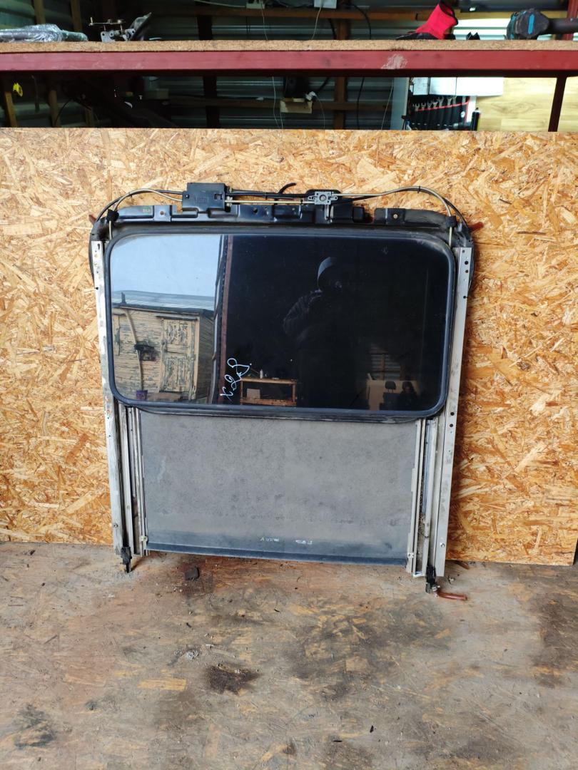 люк Chery Tiggo (T11) 1 поколение 2007, 2.4 л., бензин, МКПП, внедорожник 5 дв. - фото №1