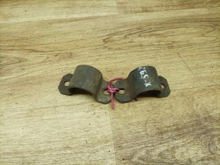 крепление стабилизатора / втулки стабилизатора SsangYong Musso 1 поколение 1998, 2.9 л., MB-OM 662, дизель, МКПП, внедорожник 5 дв.