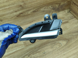 ручка внутренняя передняя правая Lada Vesta 1 поколение 2017, 1.6 л., бензин, МКПП, седан, 8450007743