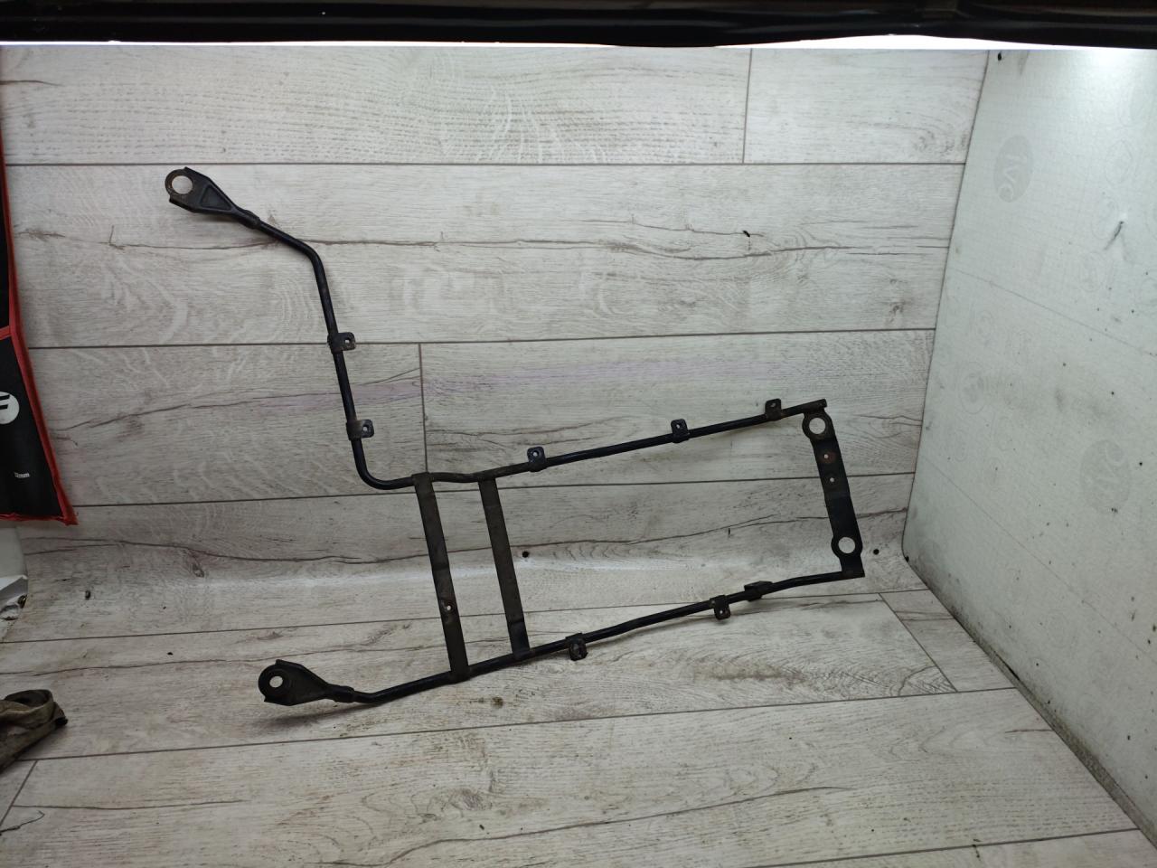 интеркулер Hyundai Terracan 1 поколение 2004, 2.5 л., дизель, АКПП, внедорожник 5 дв. - фото №1