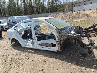 боковина кузова правая Lada Vesta 1 поколение 2017, 1.6 л., бензин, МКПП, седан