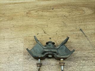 подушка крепления КПП Lexus RX 1 поколение 2000, 3.0 л., 1MZ-FE, бензин, АКПП, внедорожник 5 дв., полный привод