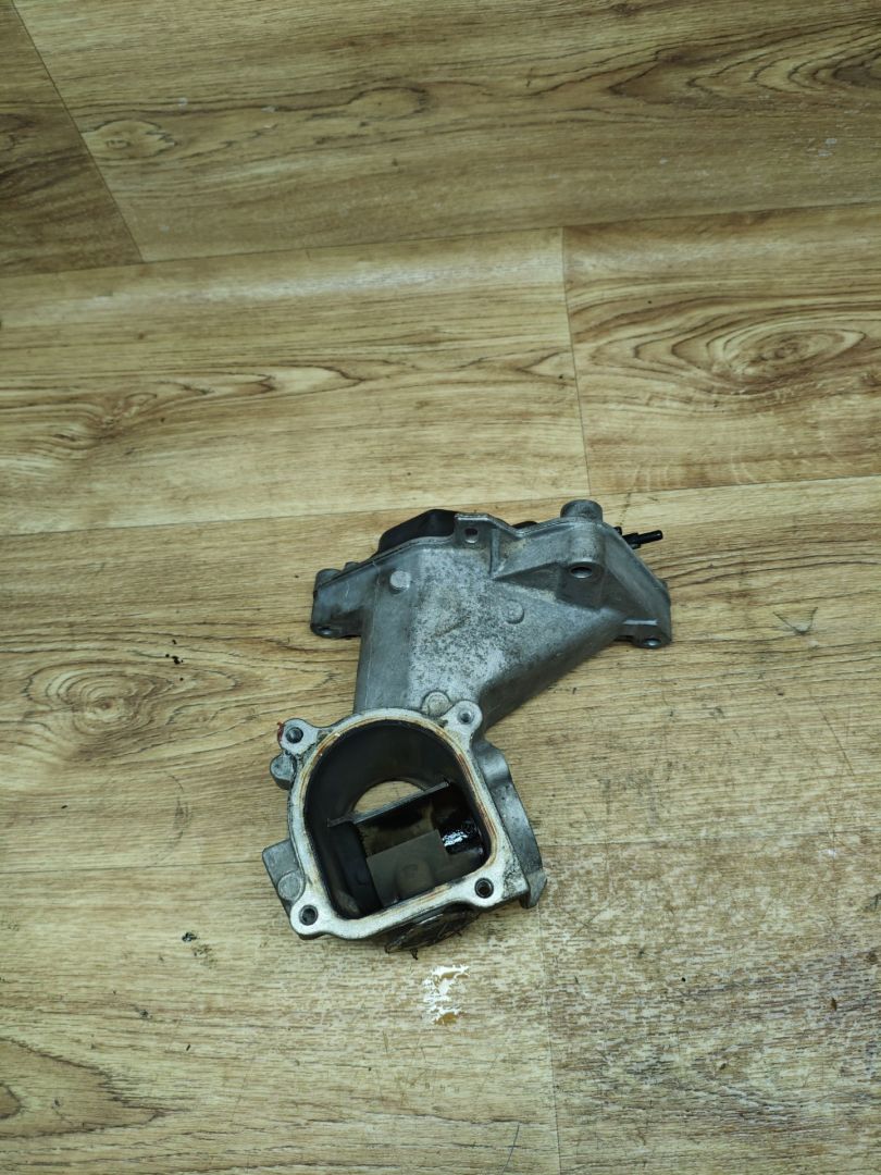 вакуумный ресивер Renault Espace 4 поколение 2006, 2.2 л., G9T 742, дизель, МКПП, минивэн, 8200056350 - фото №1