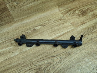 топливная рампа Volkswagen Polo 5 поколение 2011, 1.6 л., CFNA, бензин, МКПП, седан, 036133319CG, 036133320