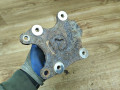 цапфа задняя Peugeot 3008 1 поколение 2010, 1.6 л., 9HR (DV6C), дизель, робот, внедорожник 5 дв. - фото №3