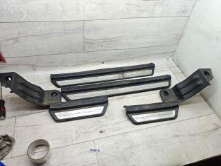 комплект накладок на пороги (внутренние) Hyundai Terracan 1 поколение 2004, 2.5 л., дизель, АКПП, внедорожник 5 дв.