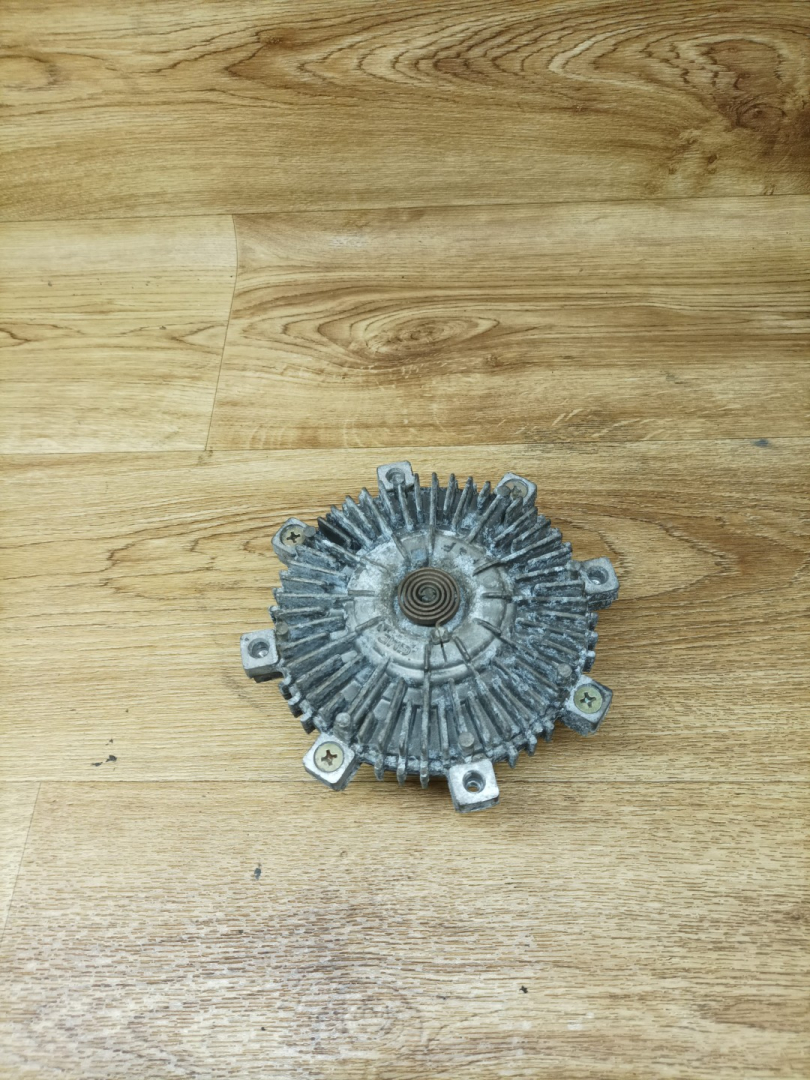 вискомуфта Hyundai Galloper 2 поколение 1999, 2.5 л., D4BH, дизель, МКПП, внедорожник 5 дв. - фото №1