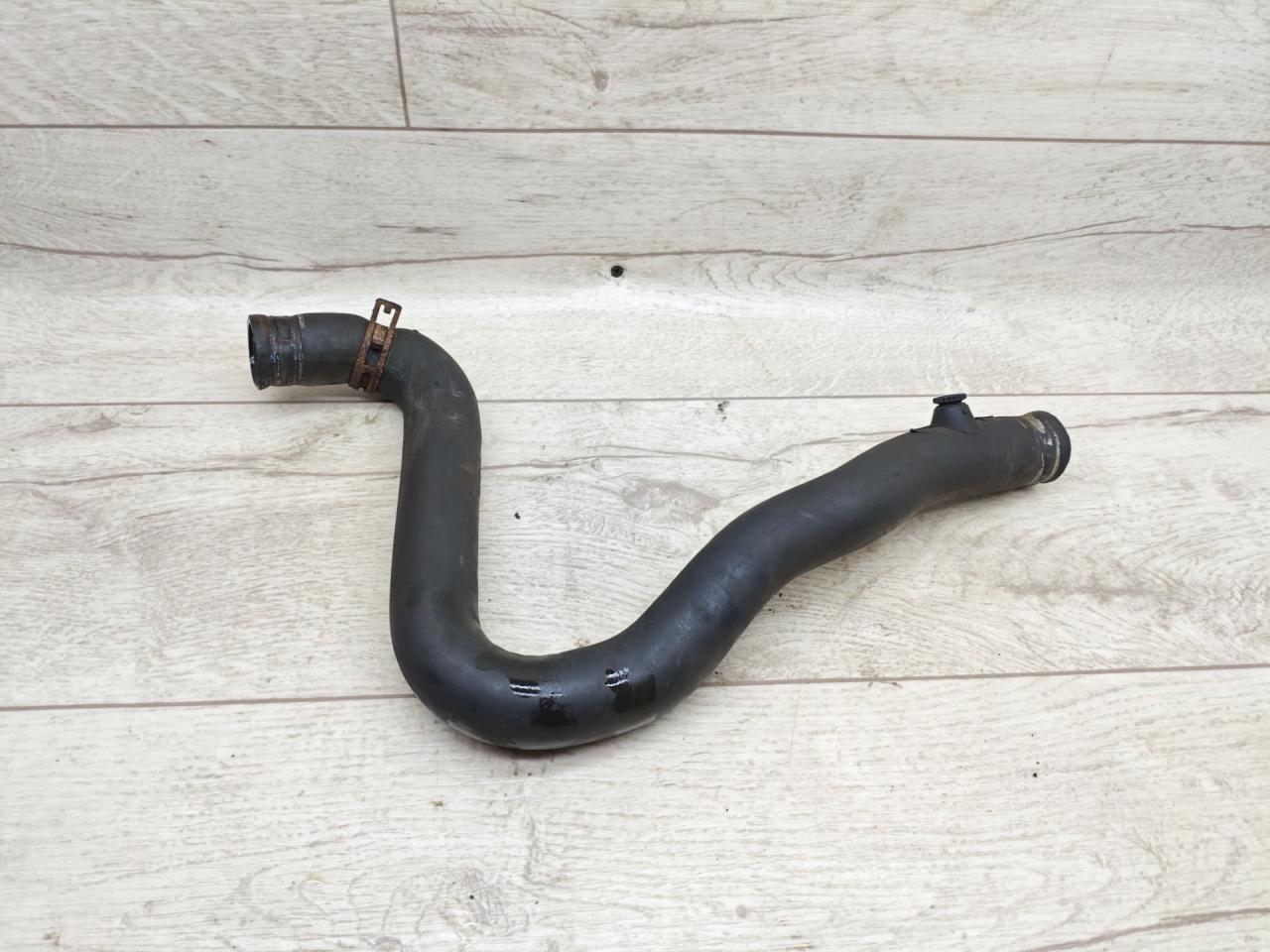 патрубок радиатора Citroen C5 1 поколение 2001, 2.0 л., бензин, МКПП, универсал - фото №1