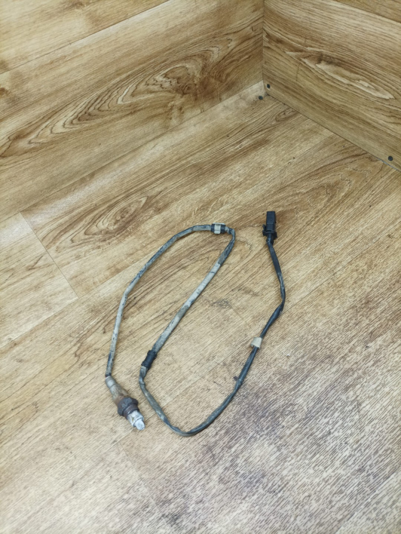 лямбда-зонд Skoda Rapid 1 поколение 2015, 1.6 л., CWVA, бензин, МКПП, лифтбэк, 04E906262AL - фото №1