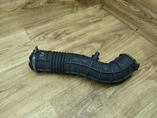 патрубок воздушного фильтра Lada Vesta 1 поколение 2017, 1.6 л., бензин, МКПП, седан