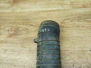 патрубок воздушного фильтра Volkswagen Transporter T4 1996, 2.4 л., AAB, дизель, МКПП, микроавтобус, 074129627E