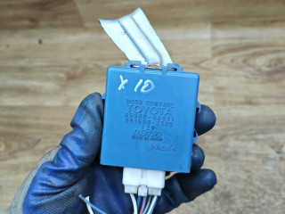 блок управления центральным замком Toyota Picnic 1 поколение 1998, 2.2 л., 3C-TE, дизель, МКПП, минивэн, 8598044011, 0515003380