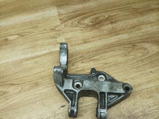 кронштейн гидроусилителя Lada Priora 1 поколение [рестайлинг] (2013 - 2018), 1.6 л., бензин, МКПП, хетчбэк 5 дв., 2112-1001382-30