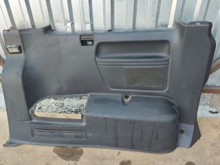 обшивка багажника Volkswagen Multivan T5 (2003 - 2009), 2.5 л., AXE, дизель, МКПП, микроавтобус, полный привод, 7H1868715H