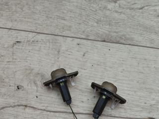 подсветка номера Toyota Corolla 10 поколение (E140/E150) (2007 - 2010), 1.4 л., 4ZZ-FE, бензин, МКПП, седан