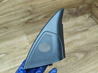 заглушка зеркала Lada Vesta 1 поколение 2017, 1.6 л., бензин, МКПП, седан, 8450008047