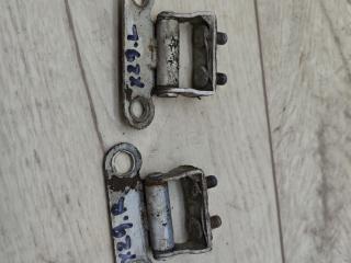 петля крышки багажника Toyota Picnic 1 поколение XM10 2000, 2.2 л., дизель, МКПП, минивэн