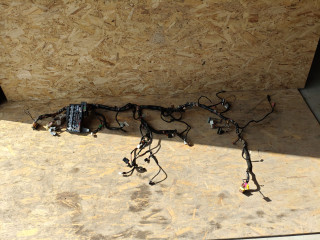 блок предохранителей Lada Vesta 1 поколение 2017, 1.6 л., бензин, МКПП, седан, 8450008775