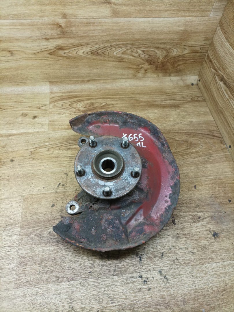 ступица передняя левая Lexus RX 1 поколение 2000, 3.0 л., 1MZ-FE, бензин, АКПП, внедорожник 5 дв., полный привод - фото №1