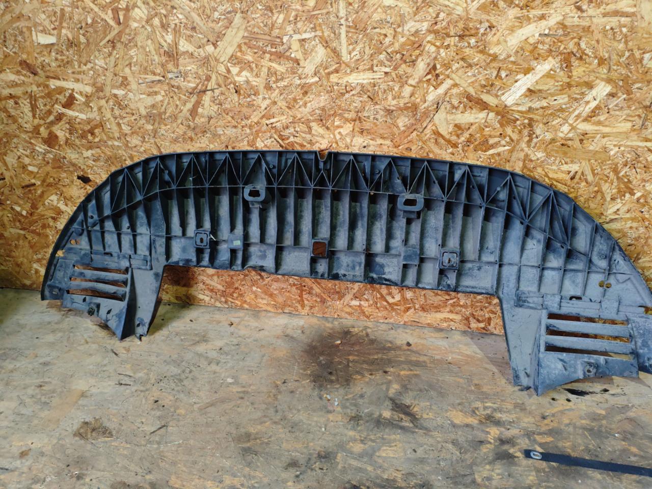 защита бампера (кенгурятник) Peugeot 308 T9 2015, 1.6 л., дизель, МКПП, универсал, 9677363680 - фото №1