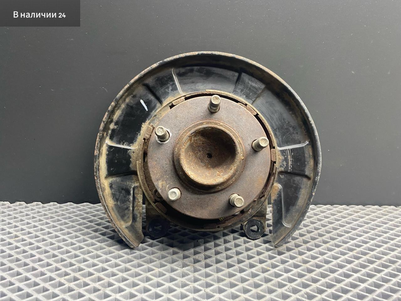 кулак задний левый Mitsubishi Lancer 10 поколение CY2A 2008, 1.5 л., 4A91, бензин, АКПП, x42b - черный, седан, передний привод, 3785A008 - фото №1