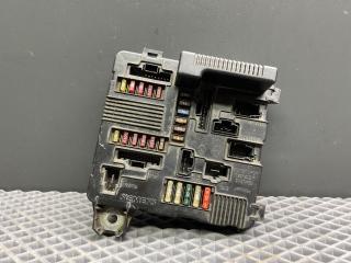 блок предохранителей Renault Megane 2 поколение LM0B 2005, 1.6 л., K4M 760, бензин, МКПП, 632 — gris boreal-2, седан, передний привод, 8200306033, 8200262385, 7711547512