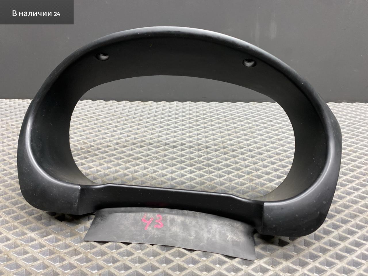 рамка панели приборов Hyundai Accent 2 поколение (LC) LC2 2009, 1.5 л., G4EC-G, бензин, МКПП, h01 - бежевый, седан, передний привод, 84830-25200CA - фото №1