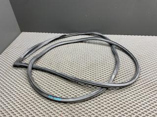 уплотнитель двери Chevrolet Lacetti 1 поколение J200 2012, 1.6 л., F16D3, бензин, МКПП, хетчбэк 5 дв., передний привод, правый руль, 96548103