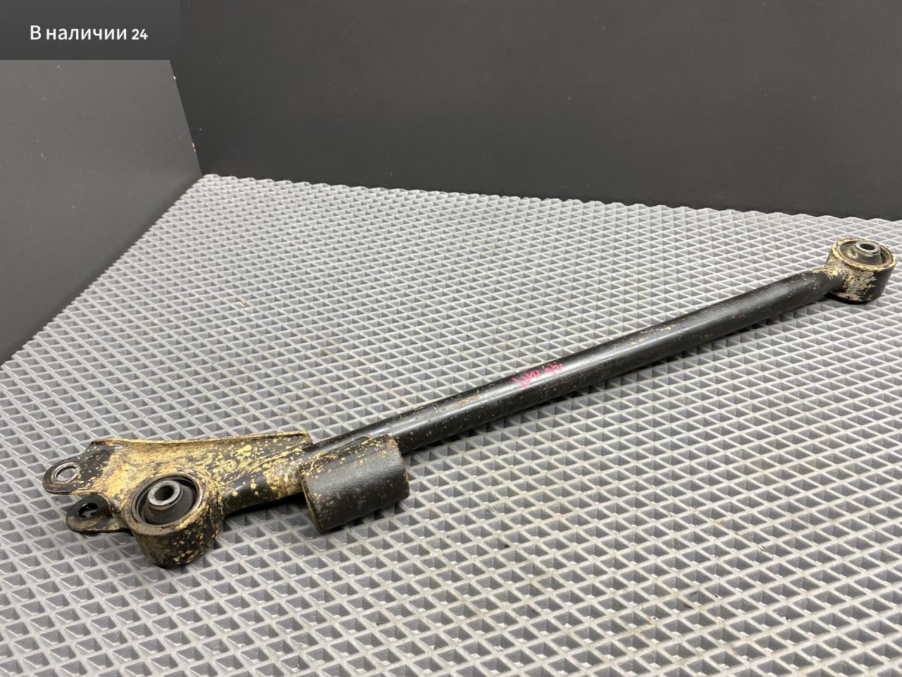 рычаг задний правый Toyota Cami 1 поколение J122E 2001, 1.3 л., K3-VE, бензин, АКПП, 6a5 - черный, внедорожник 5 дв., задний привод, правый руль, 48720-87404 - фото №1