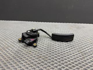 педаль Renault Megane 2 поколение LM0B 2005, 1.6 л., K4M 760, бензин, МКПП, 632 — gris boreal-2, седан, передний привод, 8200153268