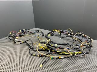 проводка салона Toyota Cami 1 поколение J122E 2001, 1.3 л., K3-VE, бензин, АКПП, 6a5 - черный, внедорожник 5 дв., задний привод, правый руль, 82161-87421