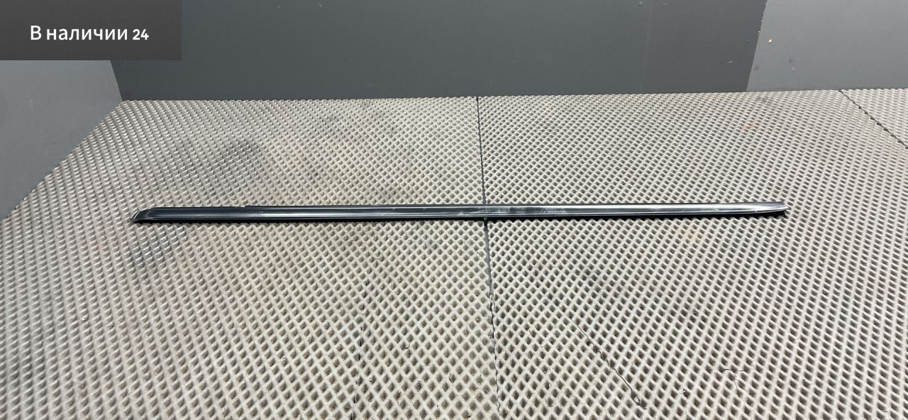 Уплотнитель стекла Chevrolet Lacetti 1 поколение J200 2007, 1.4 л., F14D3, бензин, МКПП, хетчбэк 5 дв., передний привод, 95979258 - фото №1