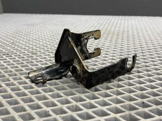 кронштейн (крепление) Mitsubishi Lancer 10 поколение CY2A 2008, 1.5 л., 4A91, бензин, АКПП, x42b - черный, седан, передний привод, MN116229